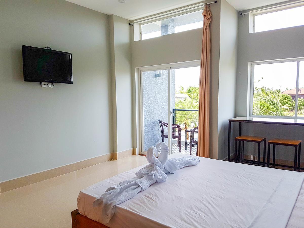 קמפוט Two Moons Resort מראה חיצוני תמונה