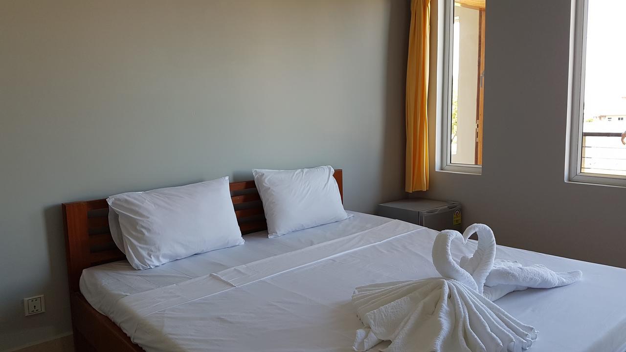 קמפוט Two Moons Resort מראה חיצוני תמונה